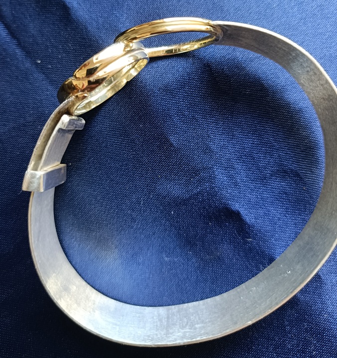 De ringen-armband